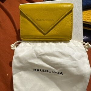 Balenciaga compact wallet complete inclusion